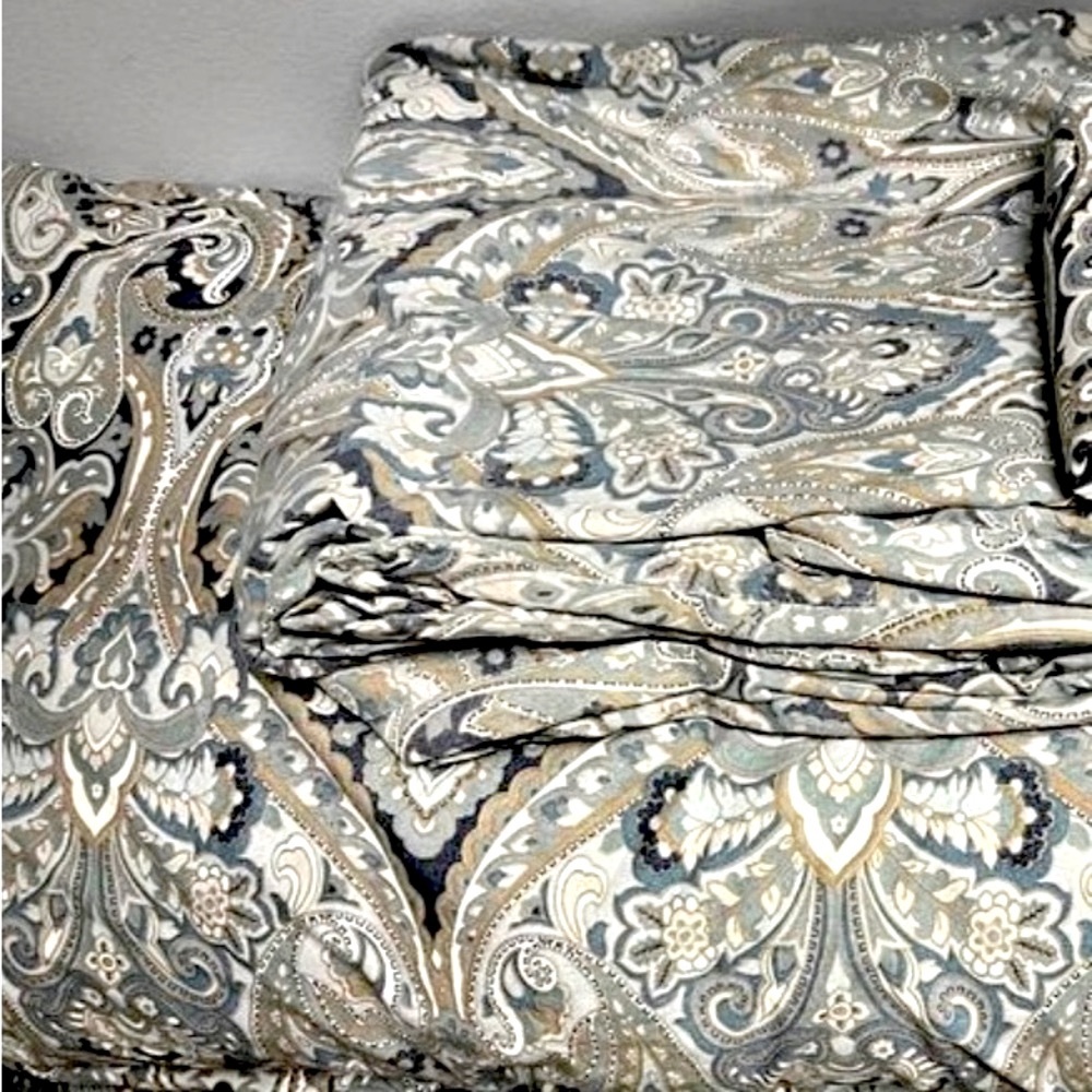 Pottery barn king duvet set